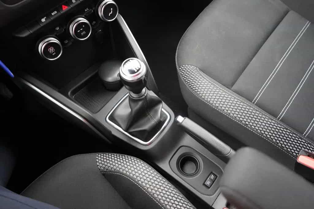Dacia Duster II 1.2 Comfort Navi Tempomat Sitzheizung 06/2018-photo-26