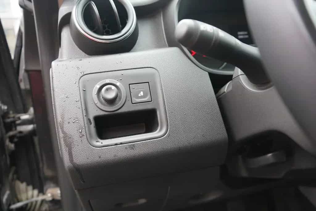 Dacia Duster II 1.2 Comfort Navi Tempomat Sitzheizung 06/2018-photo-27