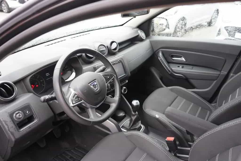 Dacia Duster II 1.2 Comfort Navi Tempomat Sitzheizung 06/2018-photo-7