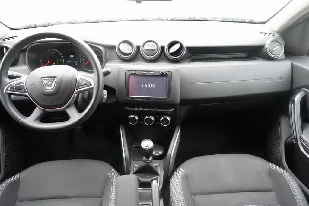 Dacia Duster II 1.2 Comfort Navi Tempomat Sitzheizung 06/2018-photo-8