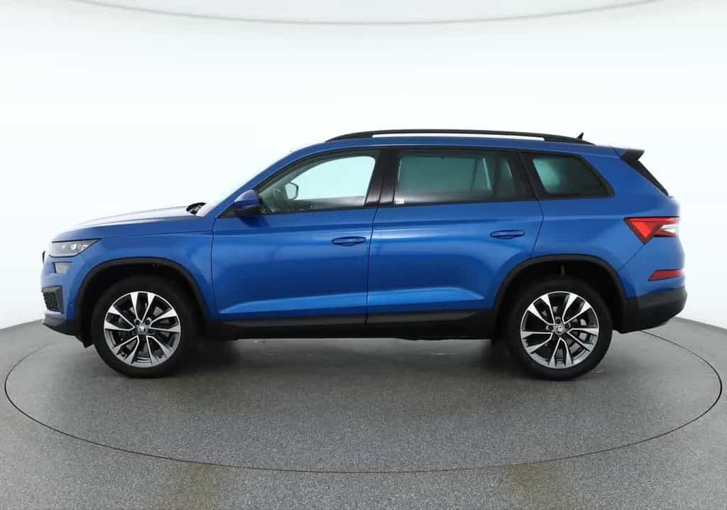 Skoda Kodiaq 2.0 TSI DSG 4x4 Tour Standheizung ACC LED 06/2022-photo-1