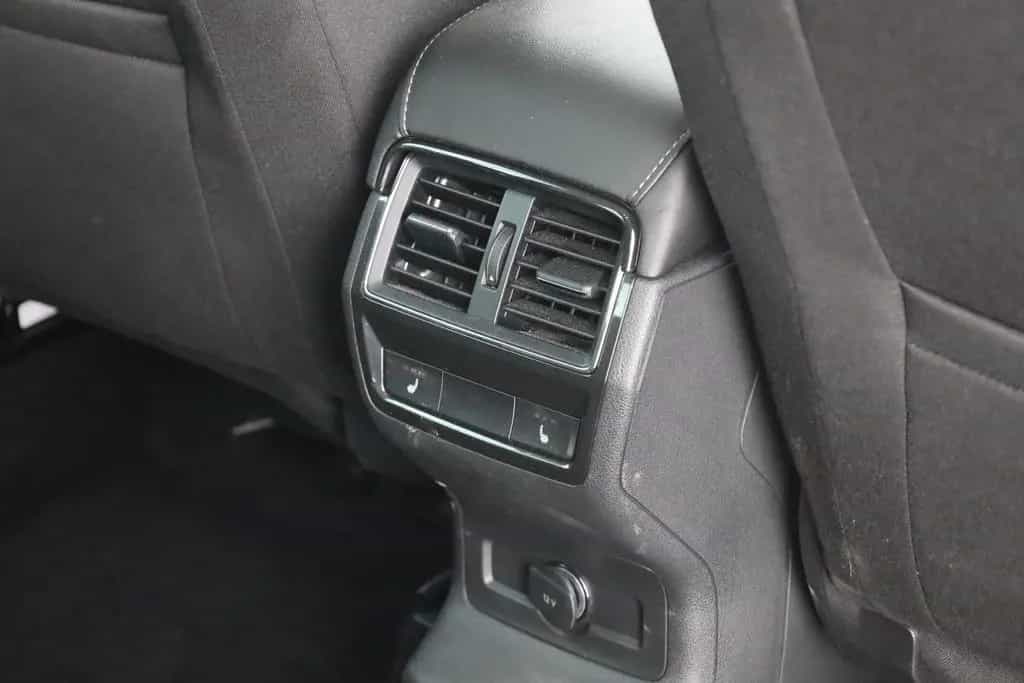 Skoda Kodiaq 2.0 TSI DSG 4x4 Tour Standheizung ACC LED 06/2022-photo-29
