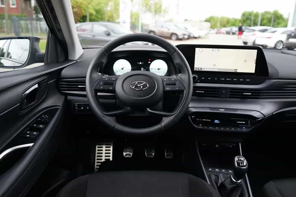 Hyundai BAYON 1.0 T-GDI Select 2WD Navi B&O Bose Kamera 02/2022-photo-13