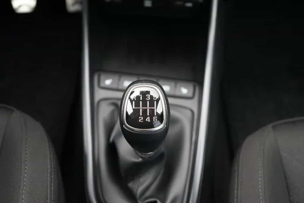 Hyundai BAYON 1.0 T-GDI Select 2WD Navi B&O Bose Kamera 02/2022-photo-20