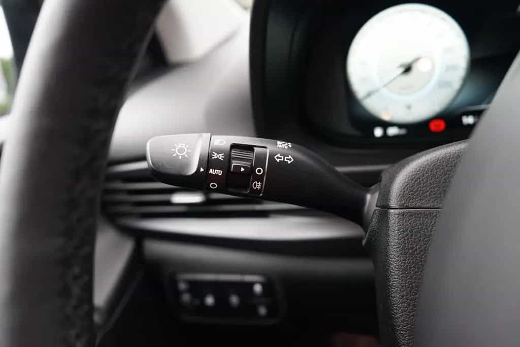 Hyundai BAYON 1.0 T-GDI Select 2WD Navi B&O Bose Kamera 02/2022-photo-22