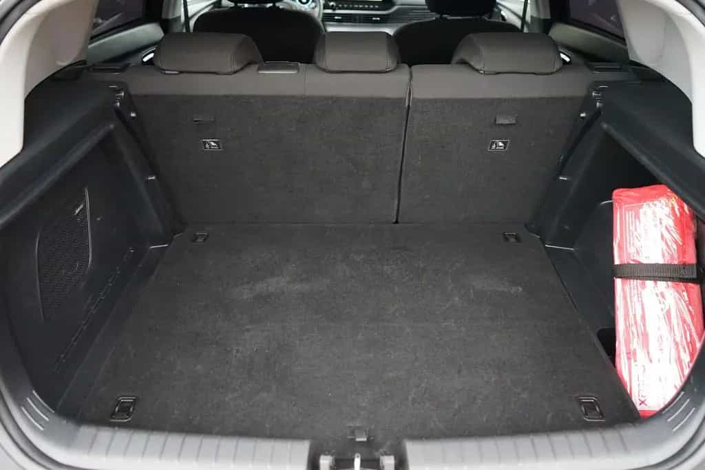 Hyundai BAYON 1.0 T-GDI Select 2WD Navi B&O Bose Kamera 02/2022-photo-4