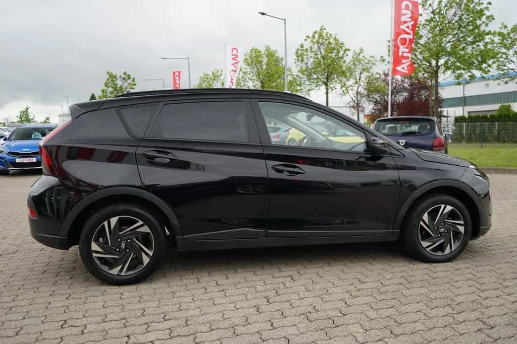 Hyundai BAYON 1.0 T-GDI Select 2WD Navi B&O Bose Kamera 02/2022-photo-5