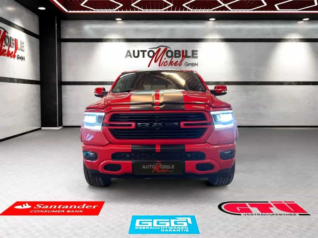 Dodge RAM 1500 5.7 Punisher Edit. / 4x4 / LED / 12" DP 07/2022-photo-2