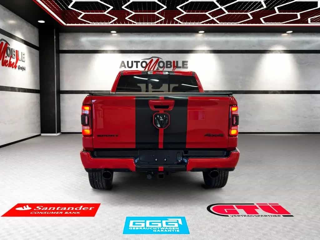 Dodge RAM 1500 5.7 Punisher Edit. / 4x4 / LED / 12" DP 07/2022-photo-7