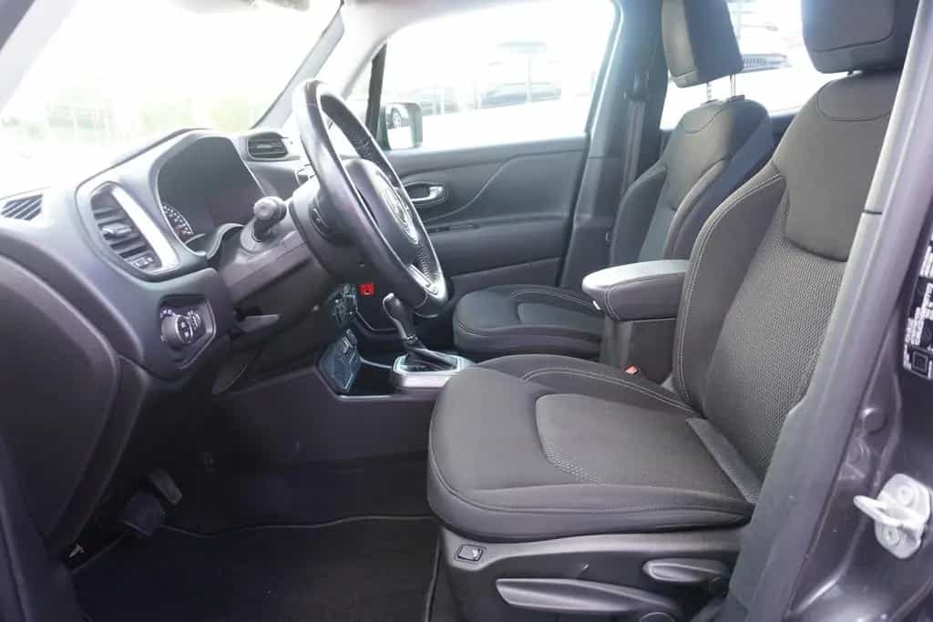 Jeep Renegade 1.3 T-GDI AT Navi Lenkradheizung PDC 04/2021-photo-10