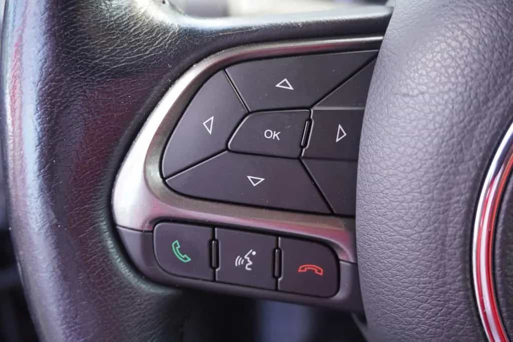 Jeep Renegade 1.3 T-GDI AT Navi Lenkradheizung PDC 04/2021-photo-17