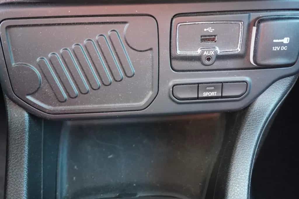 Jeep Renegade 1.3 T-GDI AT Navi Lenkradheizung PDC 04/2021-photo-27