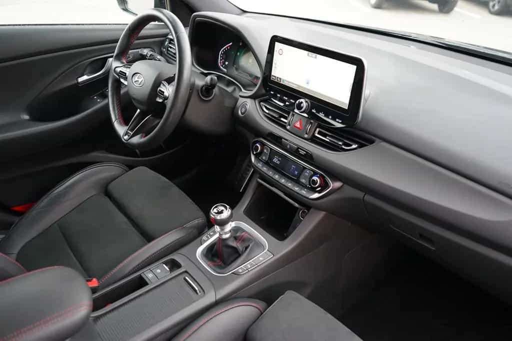 Hyundai i30 1.5 MHEV N-Line LED Navi Sitzheizung Kamera 09/2021-photo-13