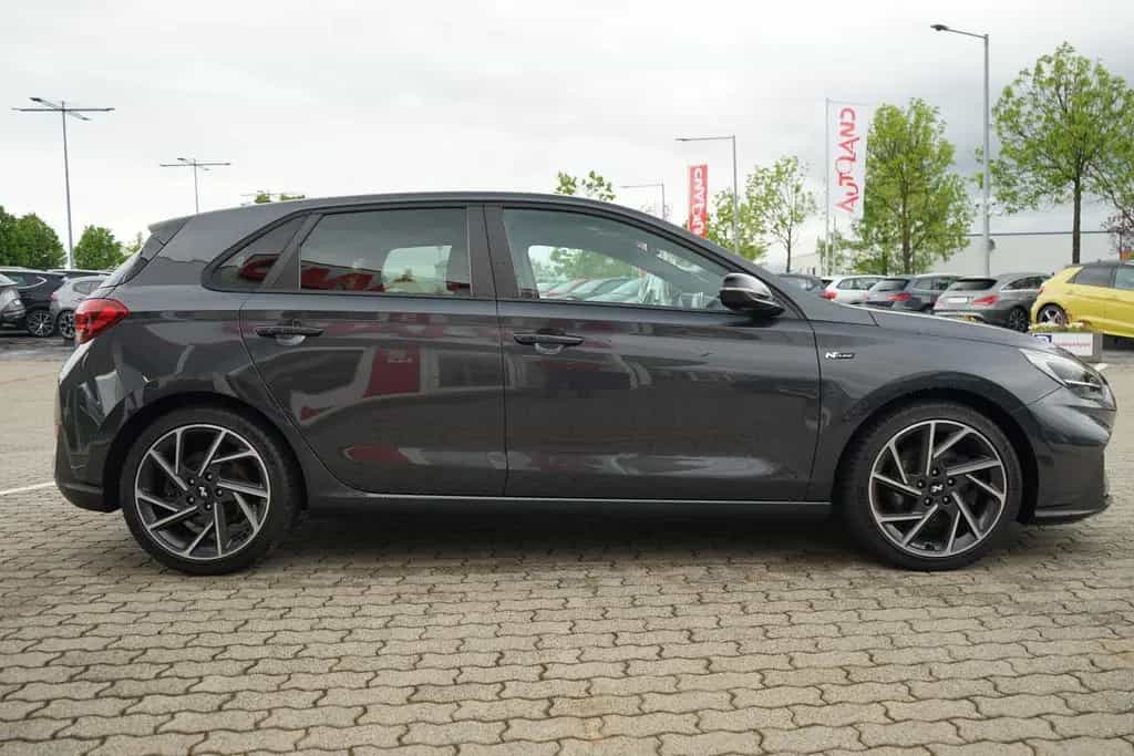Hyundai i30 1.5 MHEV N-Line LED Navi Sitzheizung Kamera 09/2021-photo-5