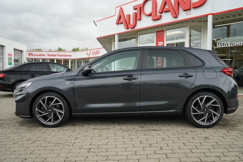 Hyundai i30 1.5 MHEV N-Line LED Navi Sitzheizung Kamera 09/2021-photo-6
