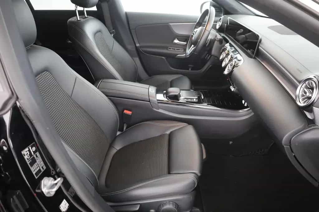 Mercedes-Benz CLA 180 SB Progressive LED Navi Kamera Tempomat 02/2021-photo-23