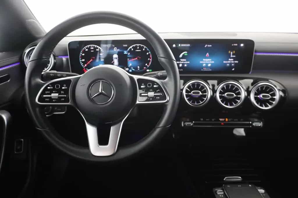 Mercedes-Benz CLA 180 SB Progressive LED Navi Kamera Tempomat 02/2021-photo-9