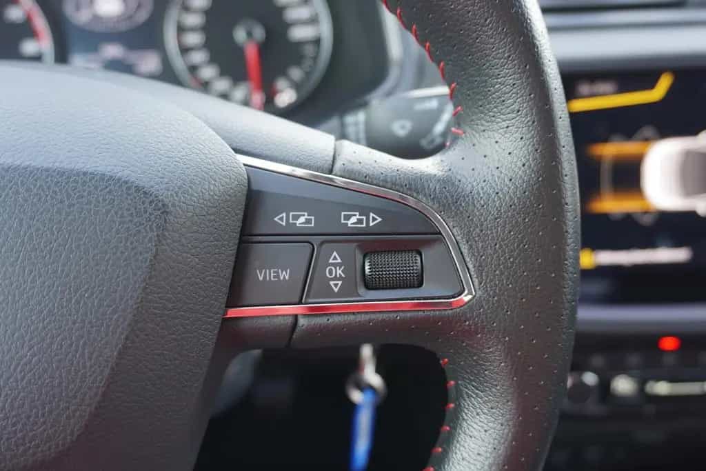 Seat Ibiza 1.5 FR LED Navi ACC Sitzheizung Kamera DAB 03/2018-photo-27