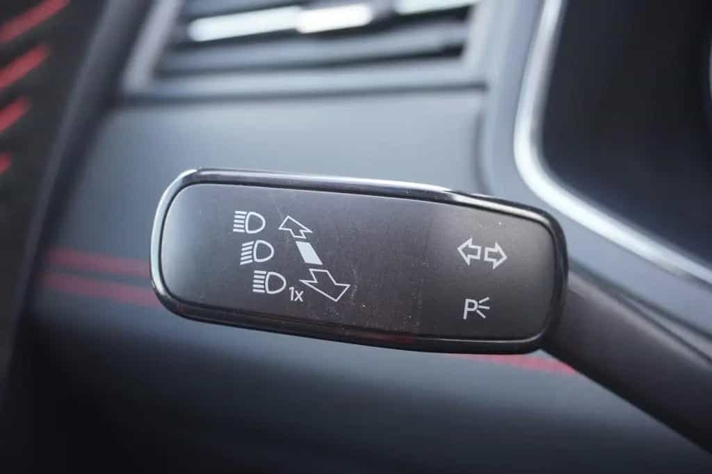 Seat Ibiza 1.5 FR LED Navi ACC Sitzheizung Kamera DAB 03/2018-photo-30