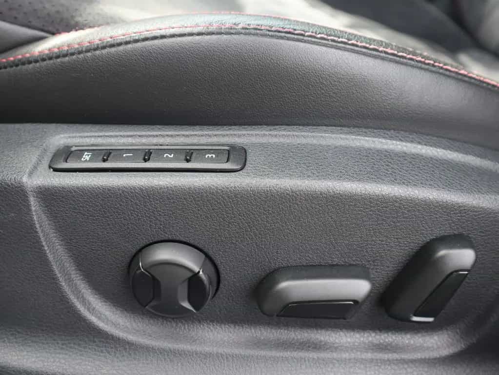 Skoda Octavia 2.0 TSI DSG RS LED Navi Tempomat AHK 03/2018-photo-30