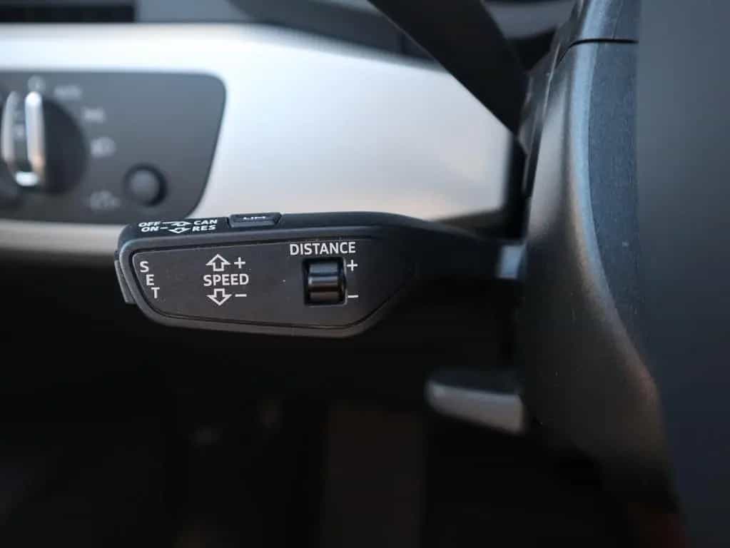 Audi A4 35 2.0 TDI Avant S-line LED ACC 360° Leder 01/2021-photo-28
