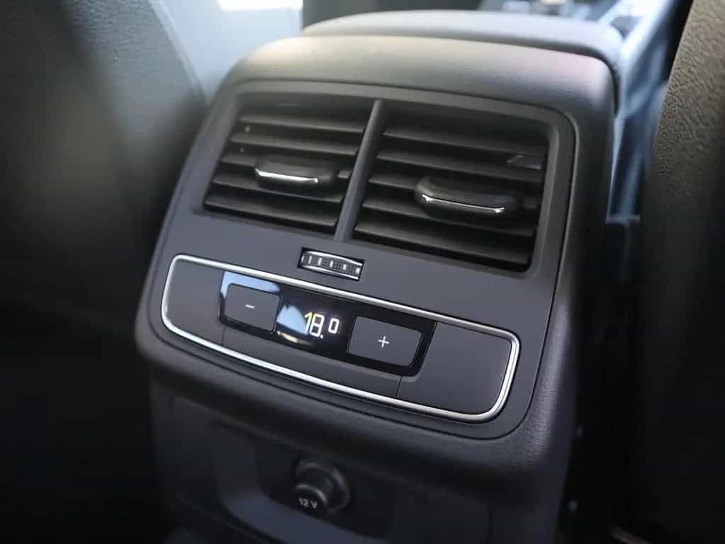 Audi A4 35 2.0 TDI Avant S-line LED ACC 360° Leder 01/2021-photo-35
