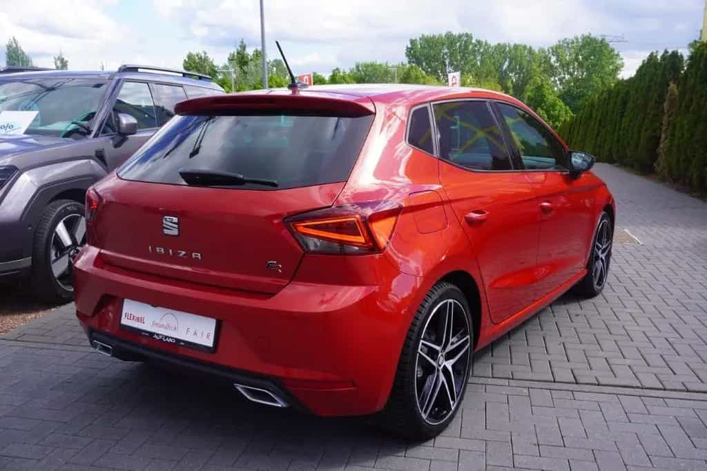 Seat Ibiza 1.0 TSI FR DSG LED Navi Panorama ACC Beats 01/2020-photo-4