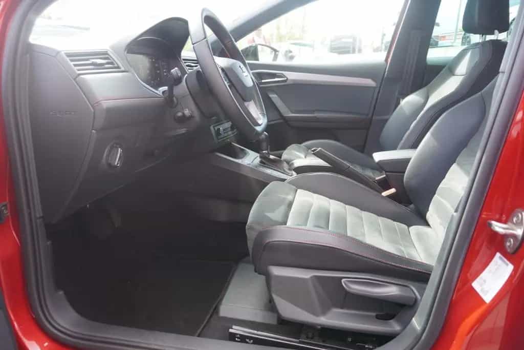 Seat Ibiza 1.0 TSI FR DSG LED Navi Panorama ACC Beats 01/2020-photo-9
