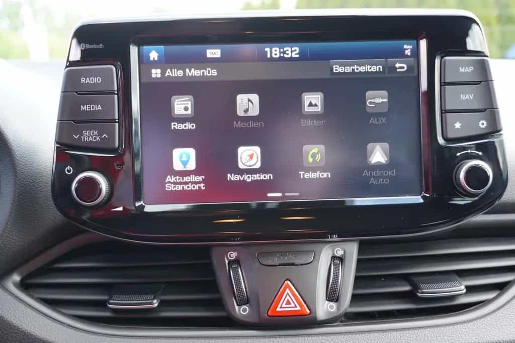 Hyundai i30 1.4 T-GDI N Line DCT Navi Kamera Sitzheizung 01/2019-photo-22