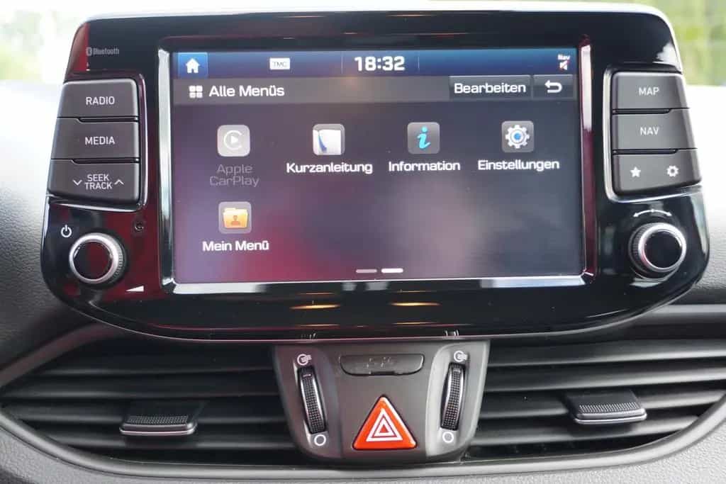 Hyundai i30 1.4 T-GDI N Line DCT Navi Kamera Sitzheizung 01/2019-photo-23