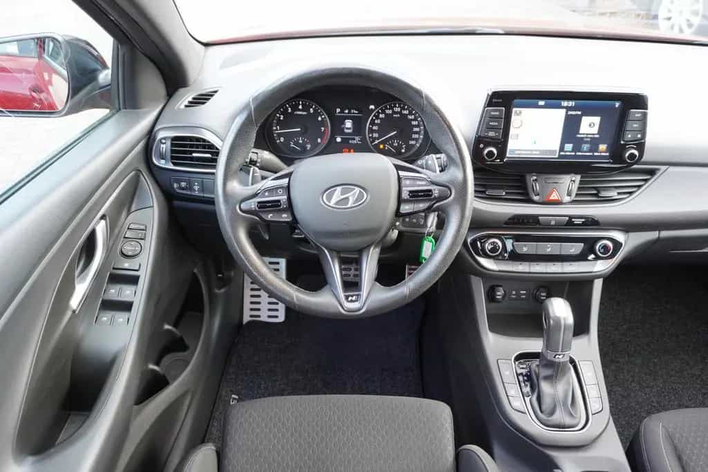 Hyundai i30 1.4 T-GDI N Line DCT Navi Kamera Sitzheizung 01/2019-photo-9