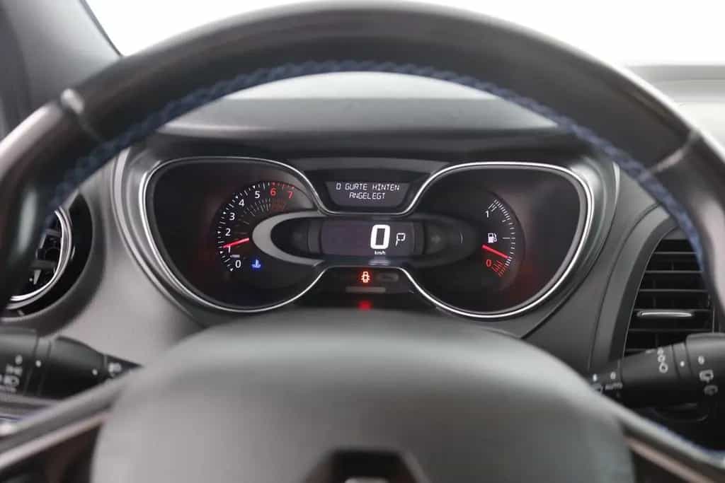 Renault Captur 1.3 TCe Version S LED Navi Sitzheizung 06/2018-photo-18