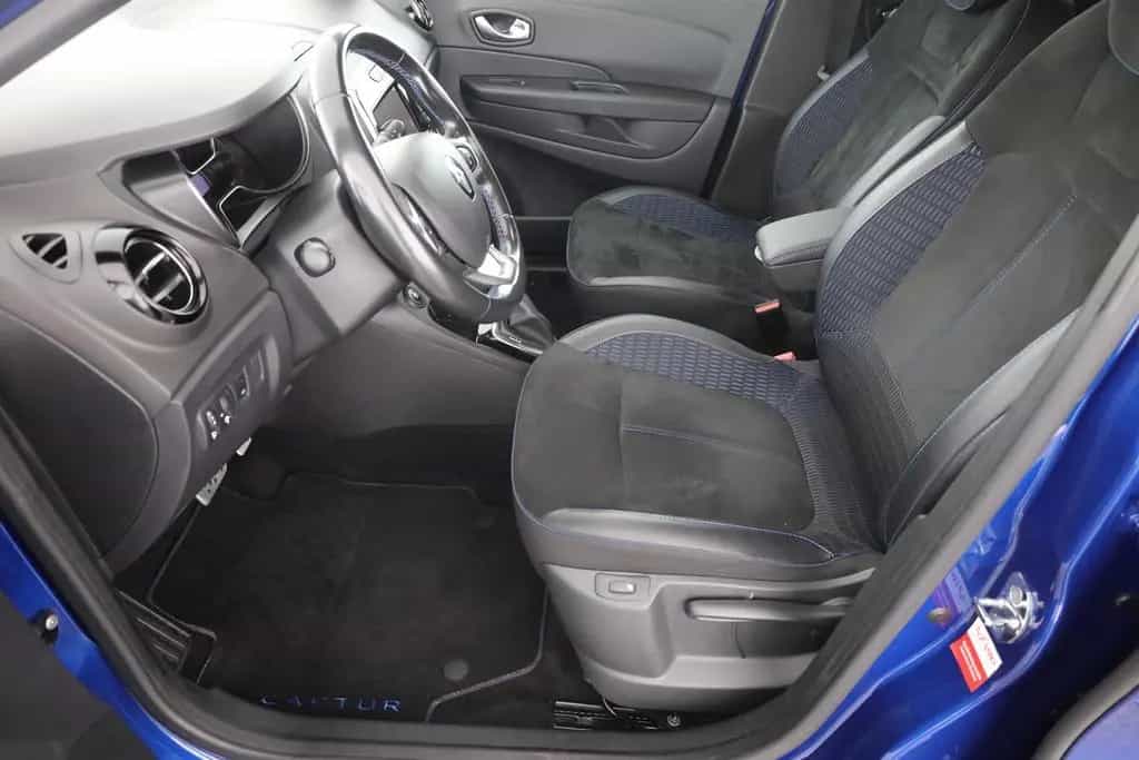 Renault Captur 1.3 TCe Version S LED Navi Sitzheizung 06/2018-photo-24