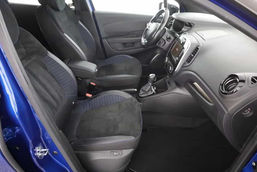Renault Captur 1.3 TCe Version S LED Navi Sitzheizung 06/2018-photo-25