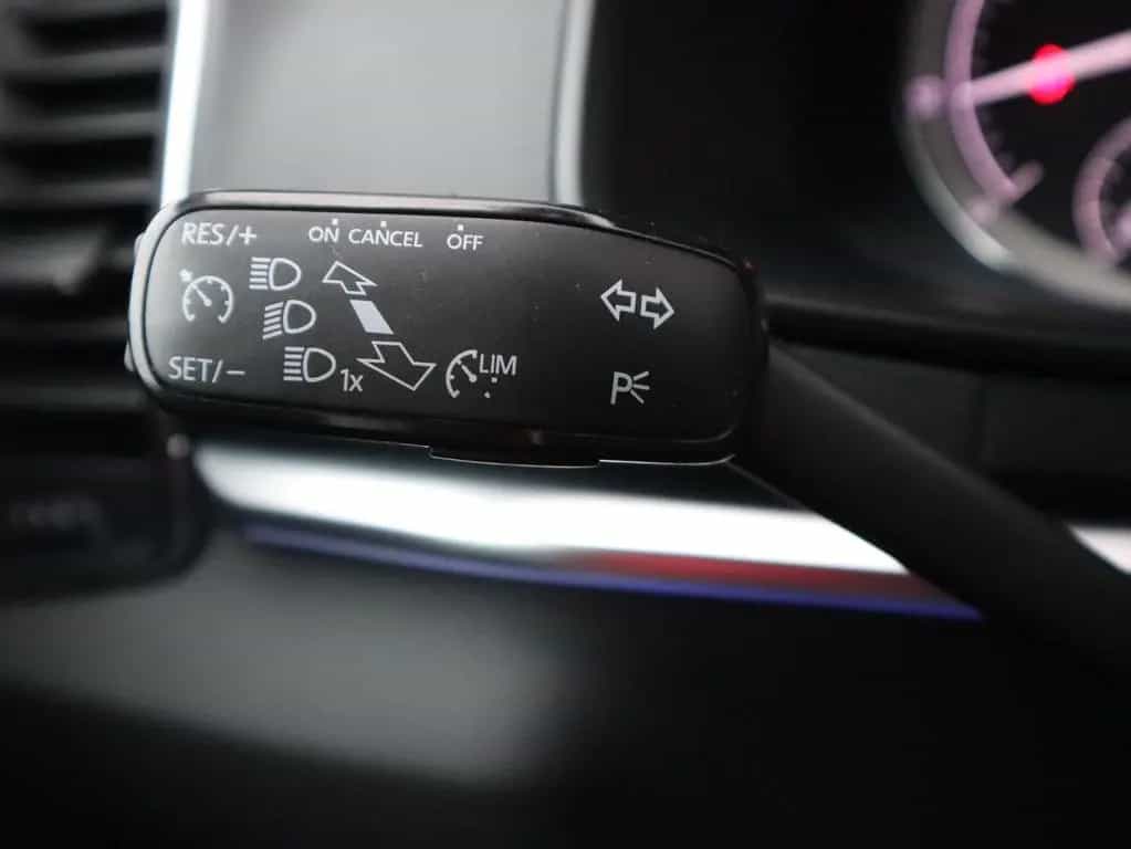 Skoda Karoq 1.5 TSI DSG Style LED Navi Tempomat PDC 12/2018-photo-26