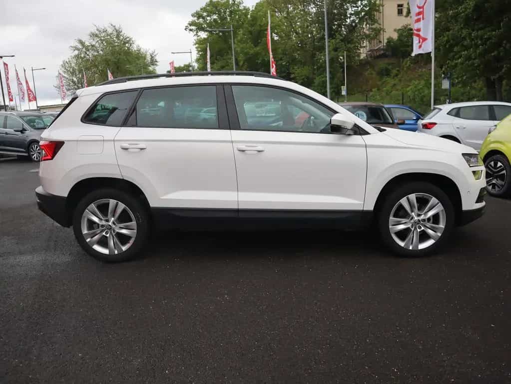 Skoda Karoq 1.5 TSI DSG Style LED Navi Tempomat PDC 12/2018-photo-6