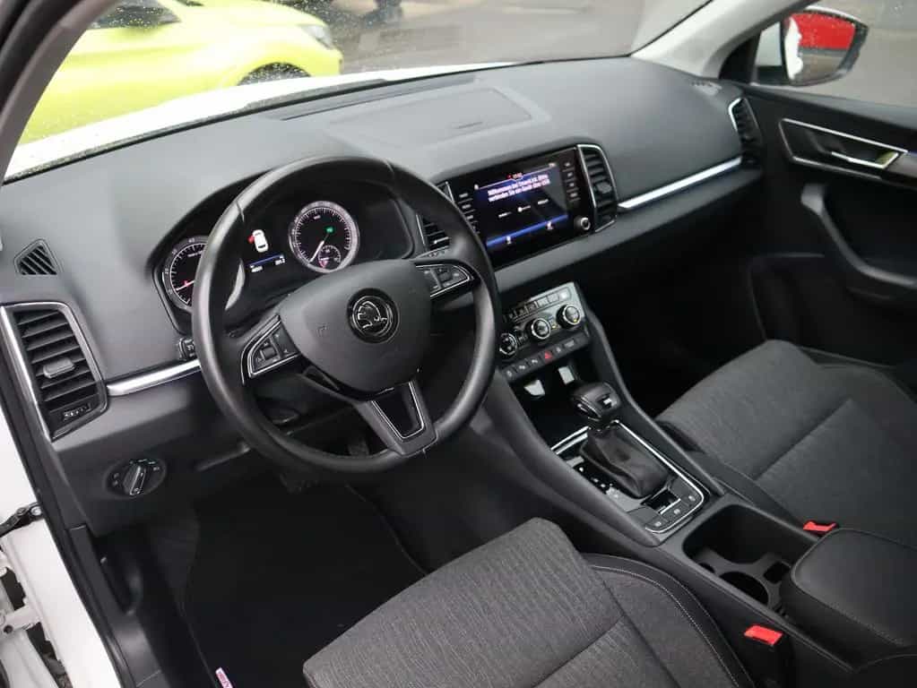 Skoda Karoq 1.5 TSI DSG Style LED Navi Tempomat PDC 12/2018-photo-9
