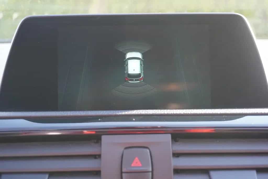 BMW 118 i Advantage Aut. LED Navi Sitzheizung Klima 06/2019-photo-26