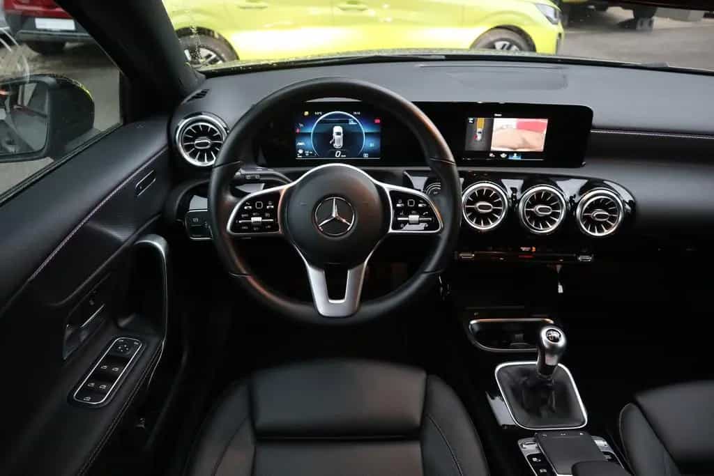Mercedes-Benz A 200 A200 AMG Line LED Navi Tempomat Sitzheizung DAB 11/2018-photo-10