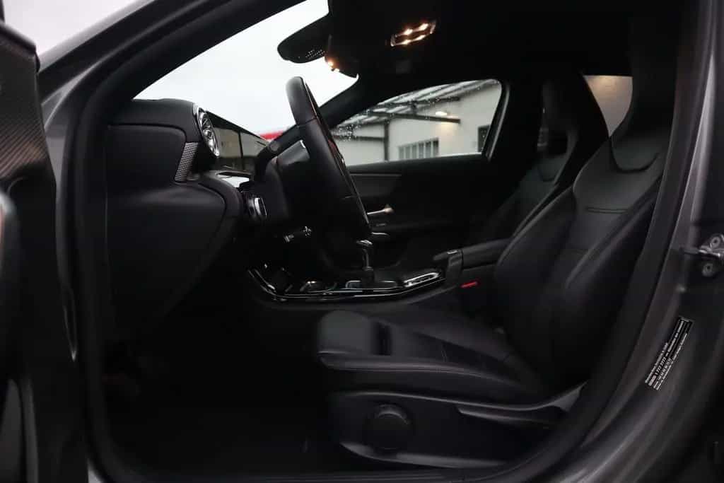 Mercedes-Benz A 200 A200 AMG Line LED Navi Tempomat Sitzheizung DAB 11/2018-photo-28