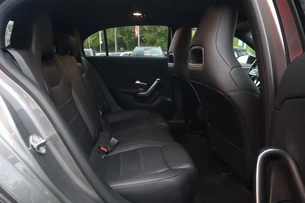 Mercedes-Benz A 200 A200 AMG Line LED Navi Tempomat Sitzheizung DAB 11/2018-photo-30