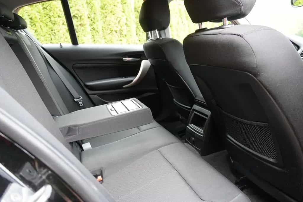 BMW 1 Series 118i Edition Sport Line Shadow LED Navi Tempomat 06/2018-photo-25