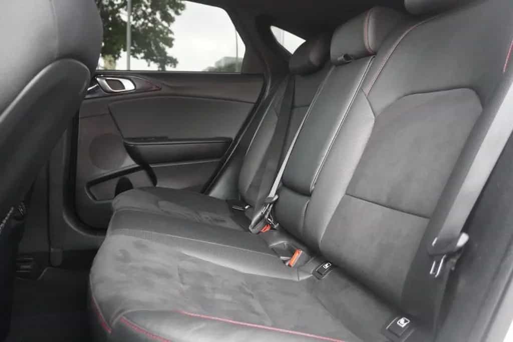 Kia pro cee'd / ProCeed ProCeed 1.6 T-GDI GT LED Panorama 4x Sitzheizung 10/2019-photo-14