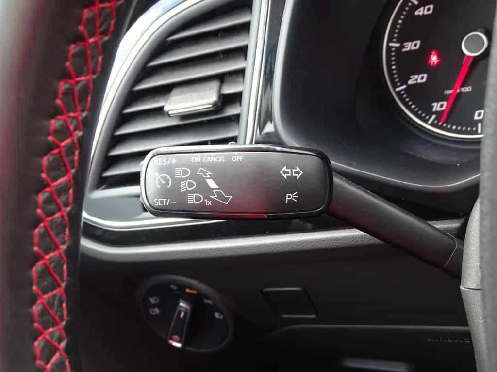 Seat Leon 1.4 TSI FR LED Navi Soundsystem 08/2018-photo-21