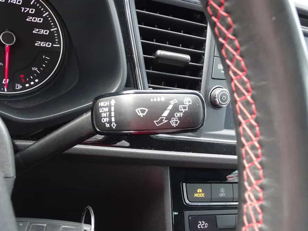 Seat Leon 1.4 TSI FR LED Navi Soundsystem 08/2018-photo-22