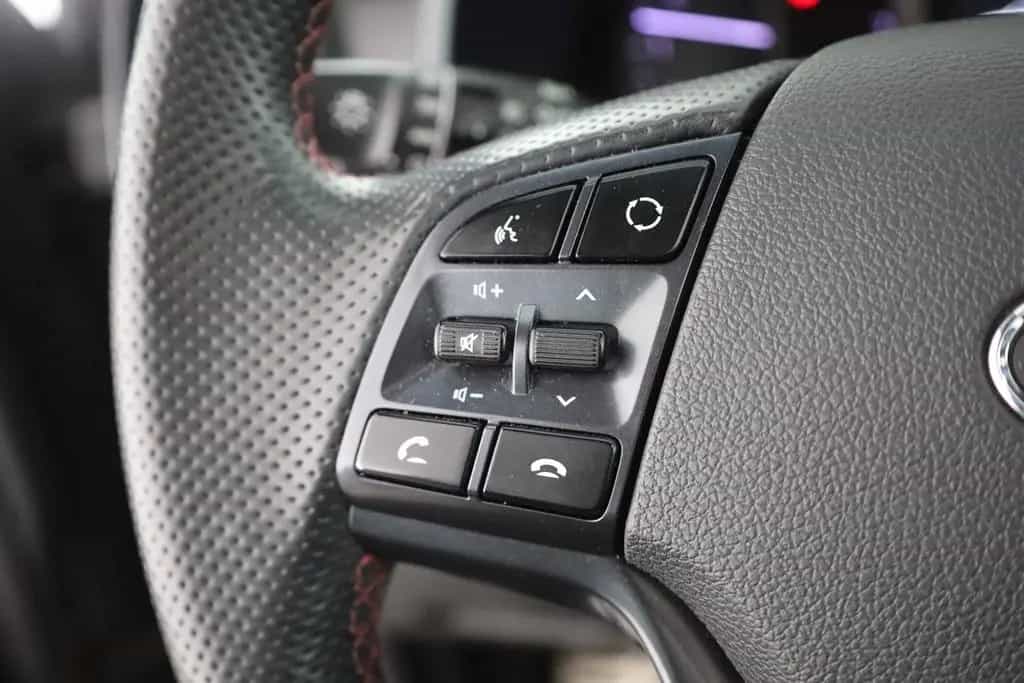 Hyundai TUCSON 1.6 T-GDI N Line 4WD Aut. LED Navi AHK 10/2019-photo-15
