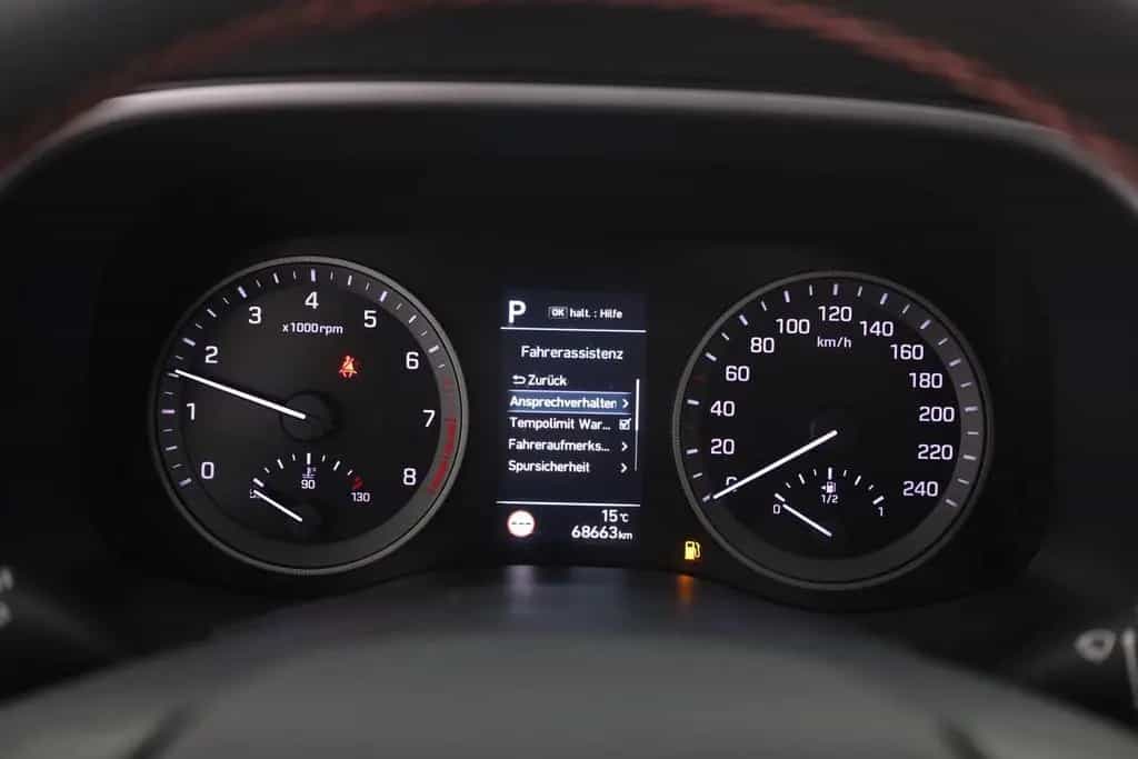Hyundai TUCSON 1.6 T-GDI N Line 4WD Aut. LED Navi AHK 10/2019-photo-17