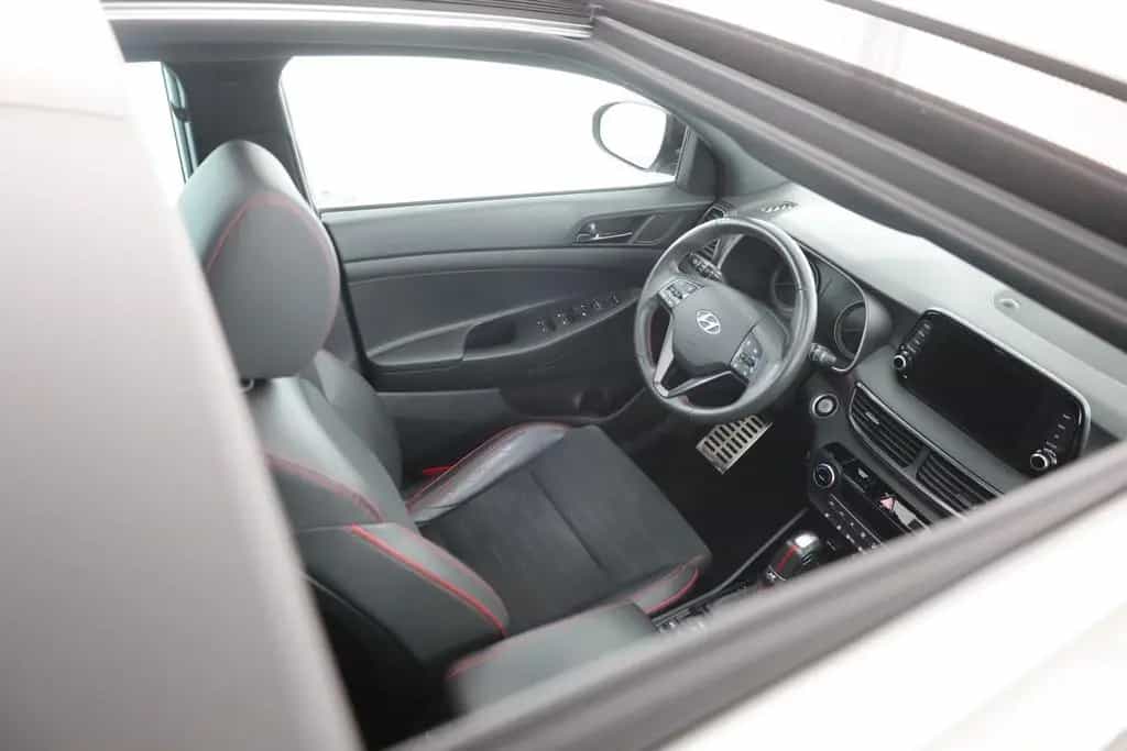 Hyundai TUCSON 1.6 T-GDI N Line 4WD Aut. LED Navi AHK 10/2019-photo-28