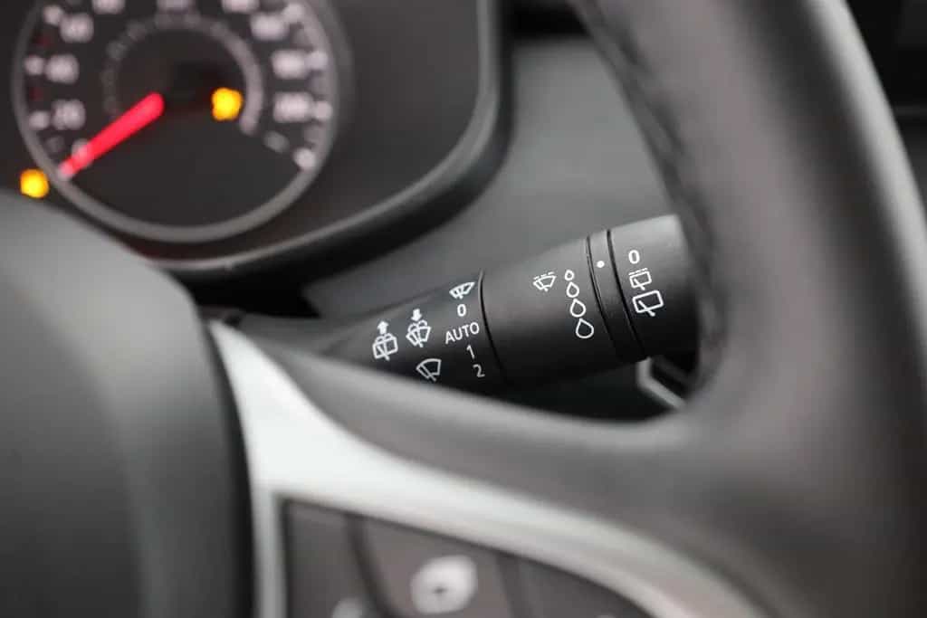 Dacia Jogger TCe 110 Extreme LED Kamera 7-Sitzer 04/2025-photo-18