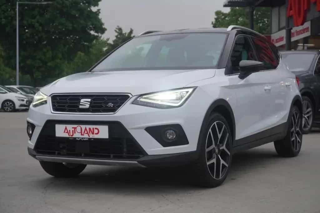 Seat Arona 1.0 TSI FR LED Navi ACC Virtual Cockpit 01/2020-photo-1